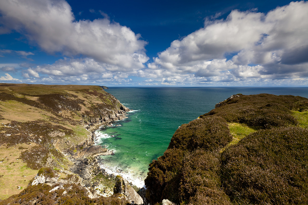 #100237-1 - Tolsta Coastline, Isle of Lewis, Outer Hebrides, Scotland