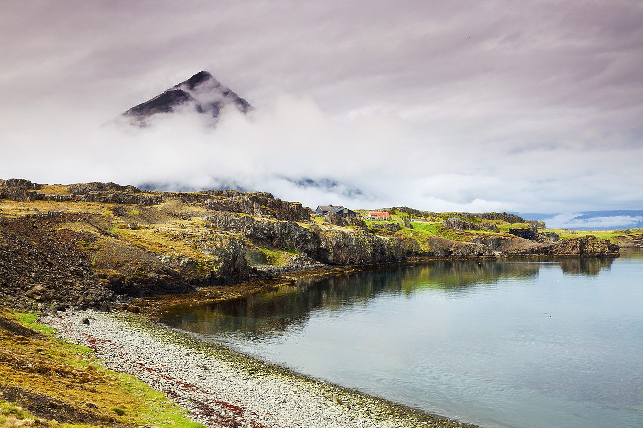 #100271-1 - Teigarhorn & Remote House, near  Djupivogur, Iceland