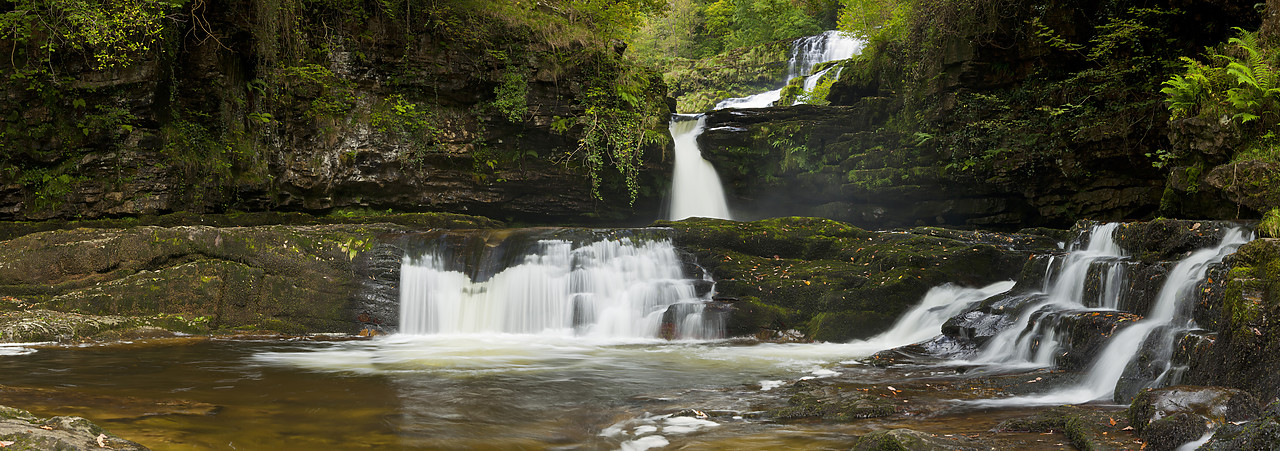 #100377-1 - Middle Ddwli Waterfall, Brecon Beacons National Park, Wales