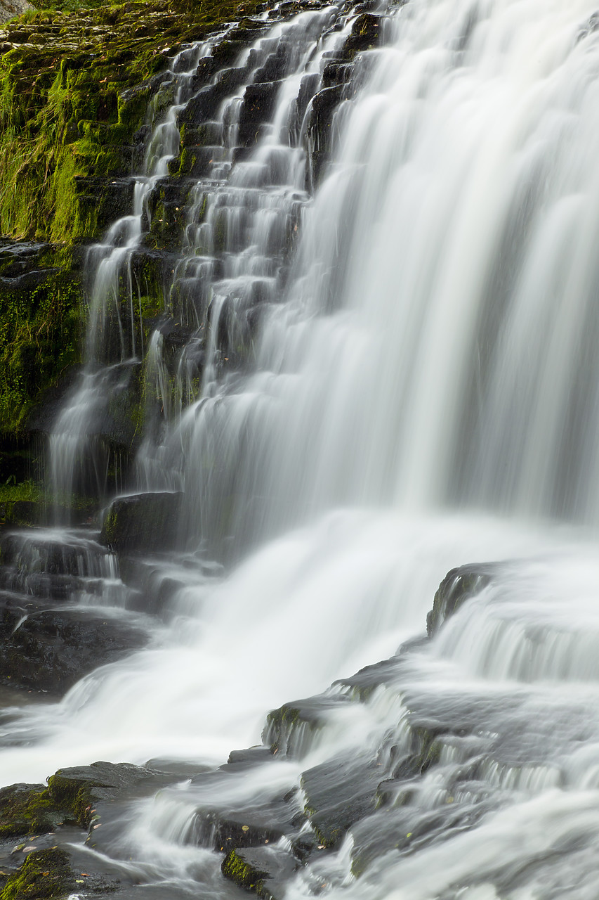 #100379-1 - Sgwd Isaf Clun-Gwyn Waterfall, River Hepste, Ystradfellte, Brecon Beacons National Park, Wales