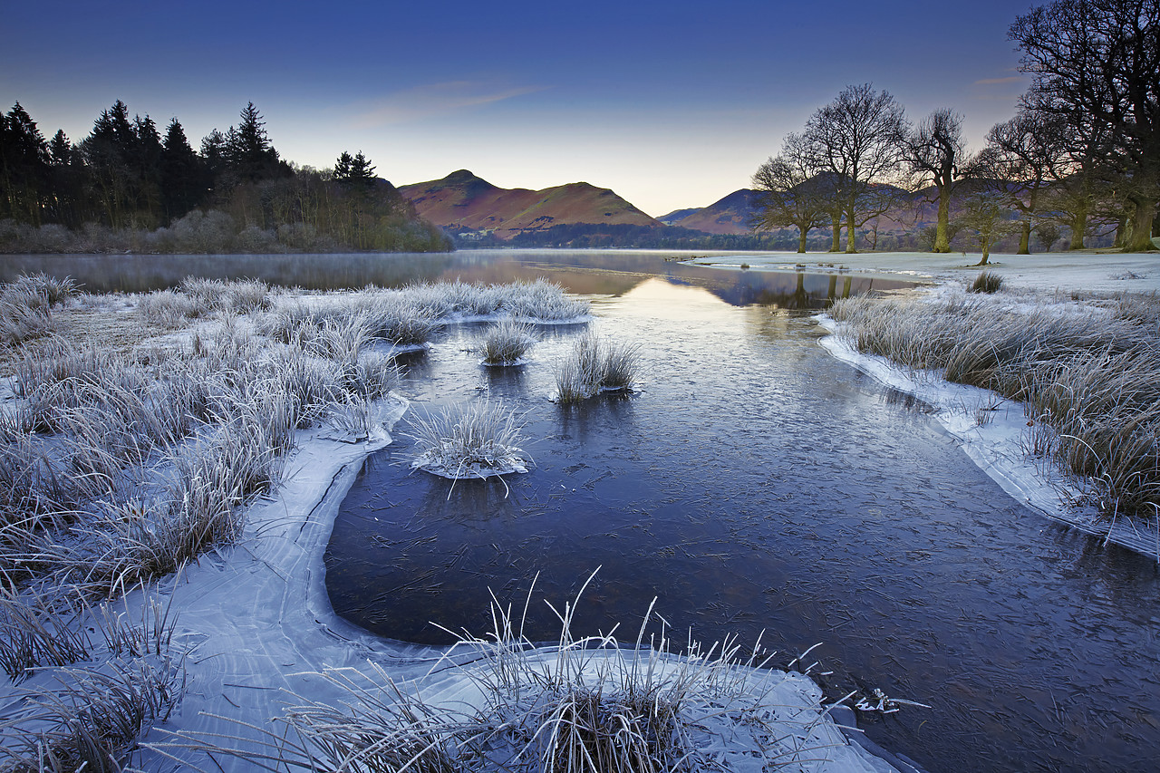 #1100014-1 - Frost Along Derwent Water, Lake District National Park, Cumbria, England