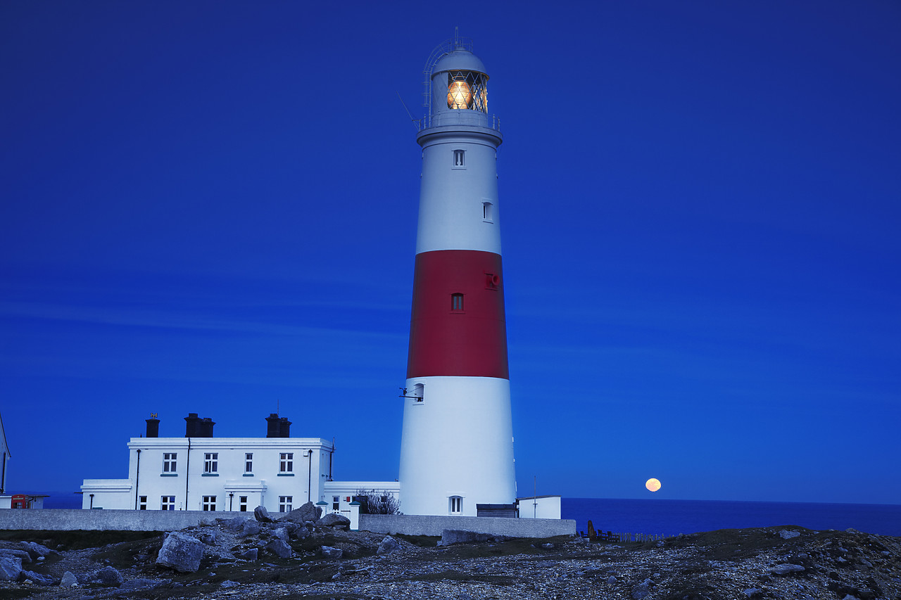 #110057-1 - Portland Bill Lighthouse & Super Moon, Dorset, England