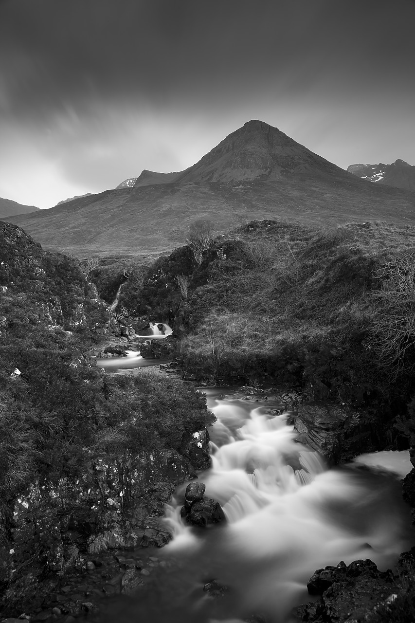 #110059-1 - Waterfall in Glen Brittle, Isle of Skye, Scotland