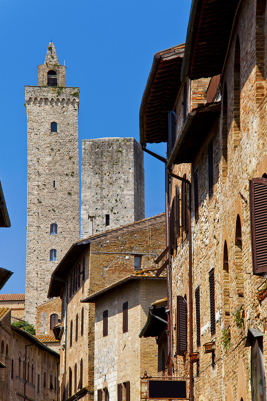 #110140-1 - Towers & Buildings, San Gimignano, Tuscany, Italy