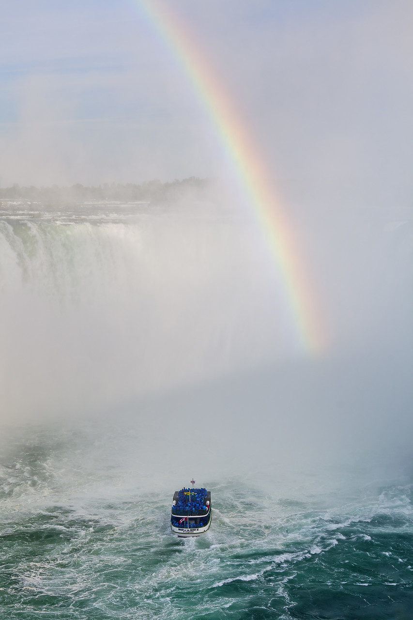 #110182-1 - Rainbow over Niagara Falls, Ontario, Canada