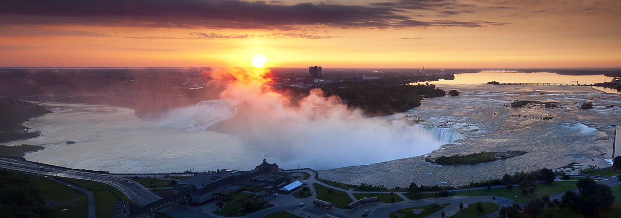 #110185-1 - Sunrise over Niagara Falls, Ontario, Canada