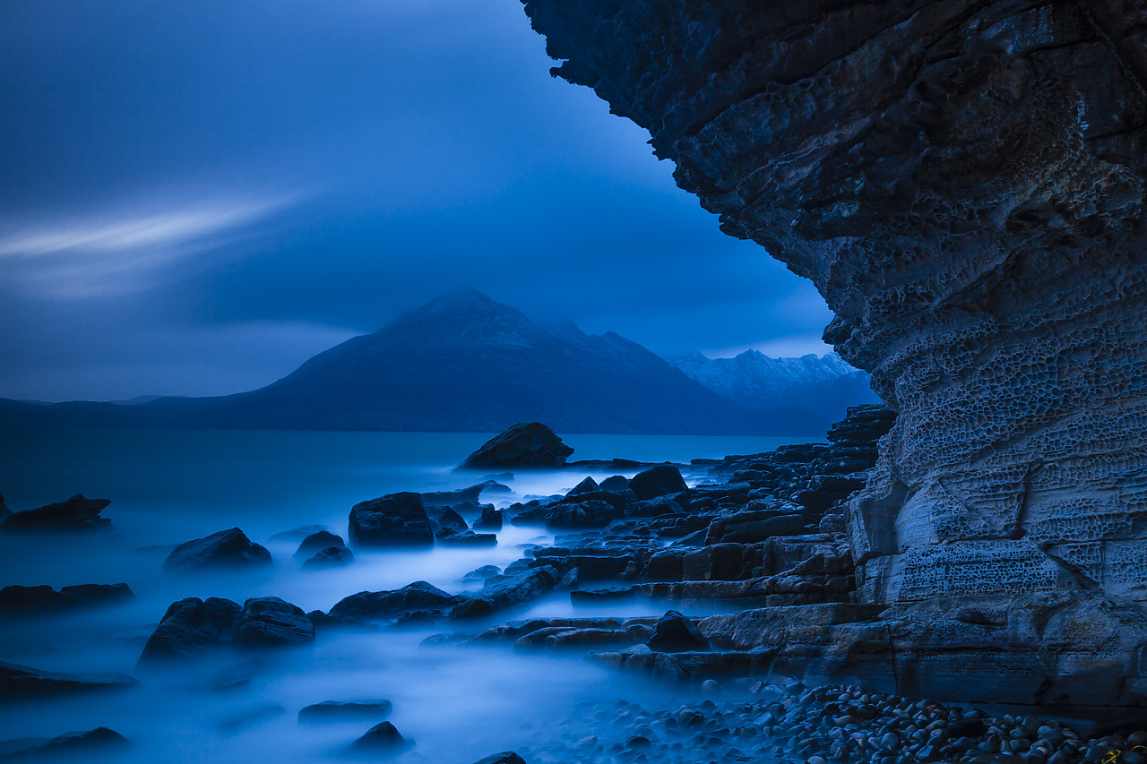 #120037-1 - Misty Tide, Elgol, Isle of Skye, Highland Region, Scotland