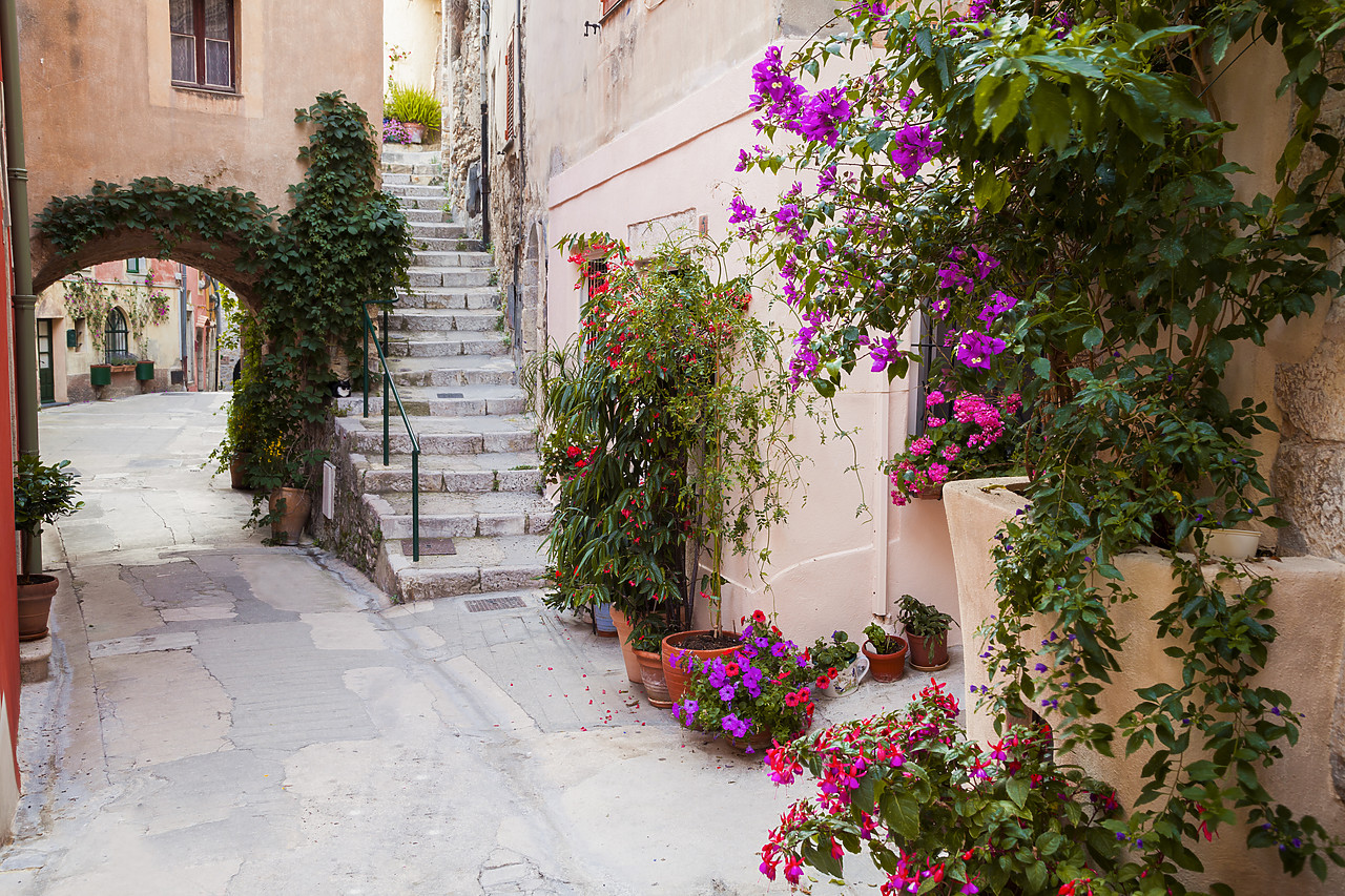 #120139-1 - Village of Roquebrune, Roquebrune Cap Martin, Cote d'Azur, France