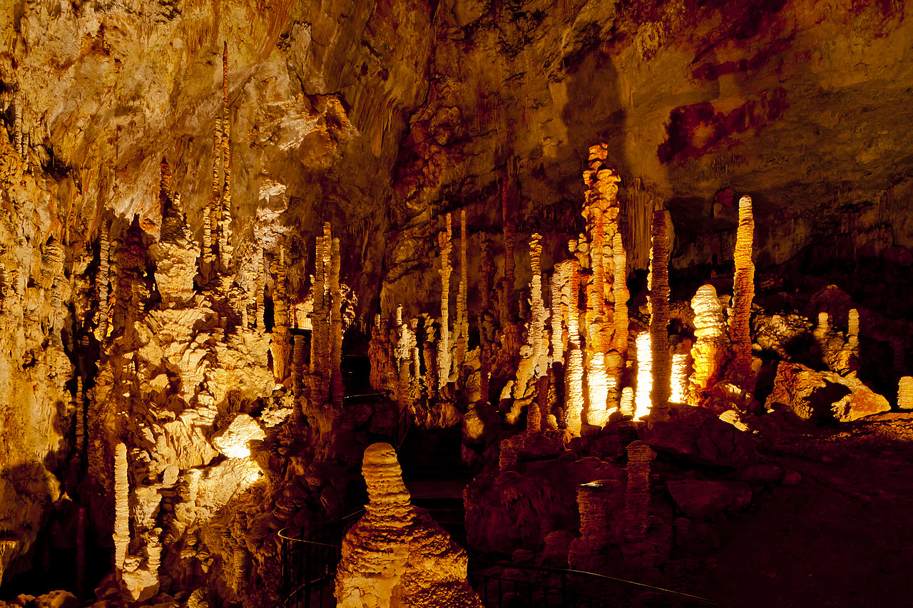 #120187-1 - Cave Stalagmites, Grand Site de l'Aven d'Orgnac, France