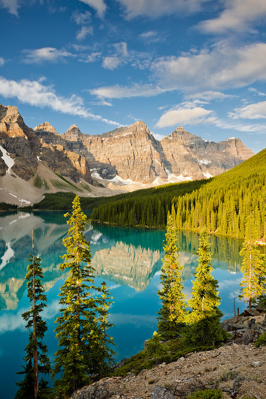 #120196-2 - Valley of the Ten Peaks & Moraine Lake, Banff National Park, Alberta, Canada