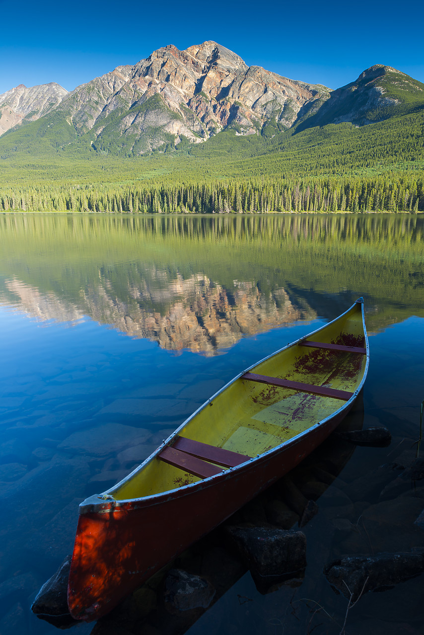 #120227-1 - Canoe on Pyramid Lake, Jasper National Park, Alberta, Canada