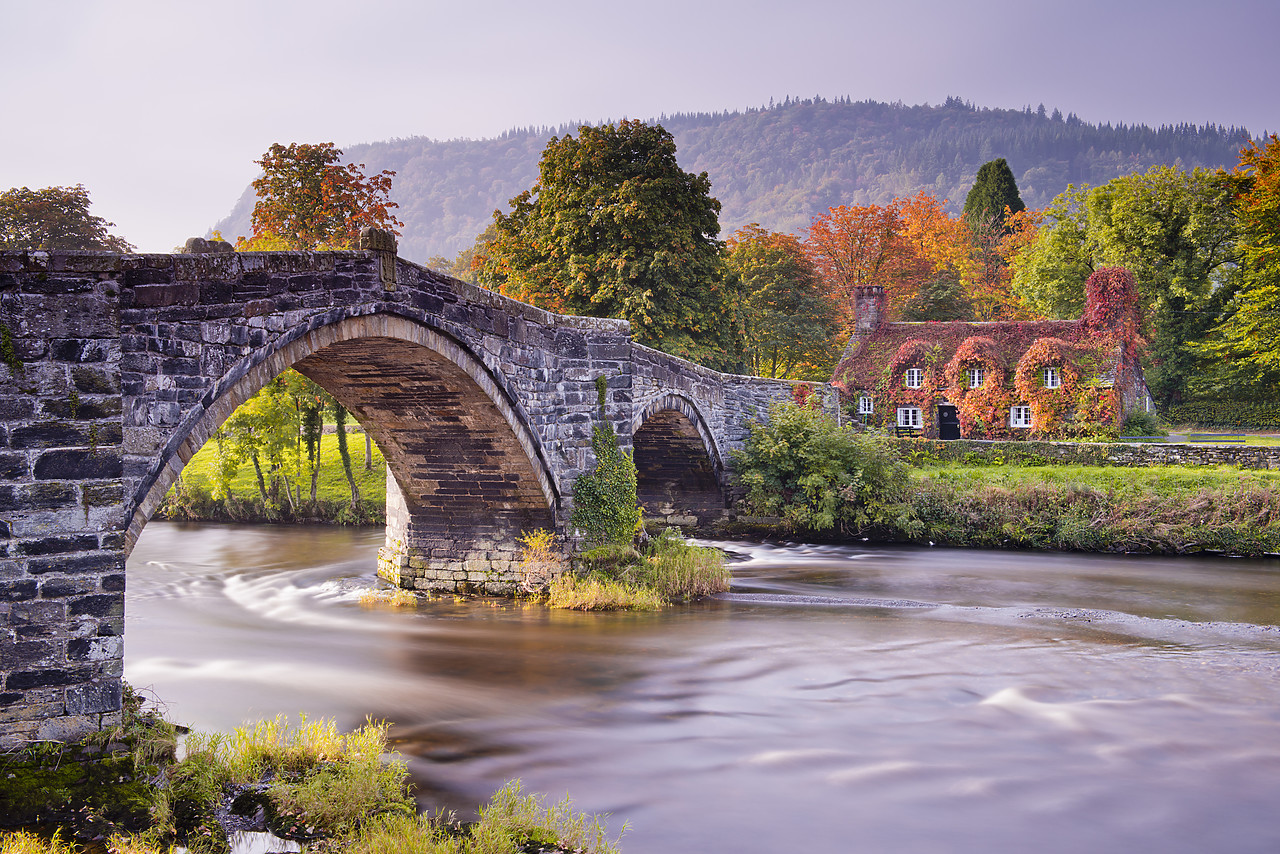 #120306-1 - Cottage & Bridge in Autumn, LLyanwrst, Conwy, Wales