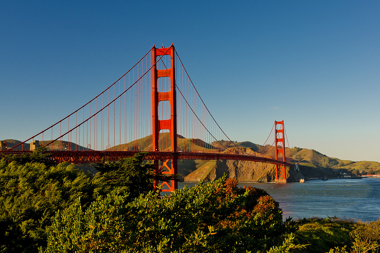 #120320-1 - Golden Gate Bridge, San Francisco, California, USA