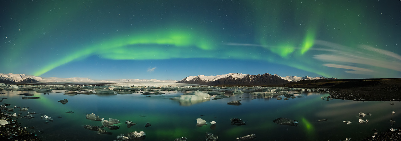 #130107-1 - Northern Lights over Jokulsarlon Iceberg Lagoon, Iceland