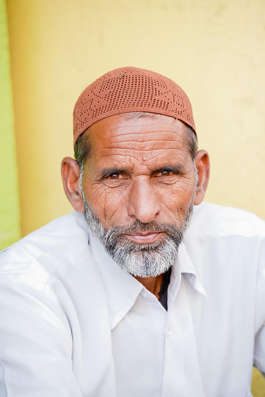 #130141-1 - Indian Man, Chandni Chowk, Old Delhi, India