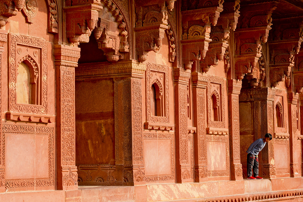 #130150-1 - Indian Boy in Doorway, Jodha Bai's Palace, Fatehpur Sikri, Agra, India