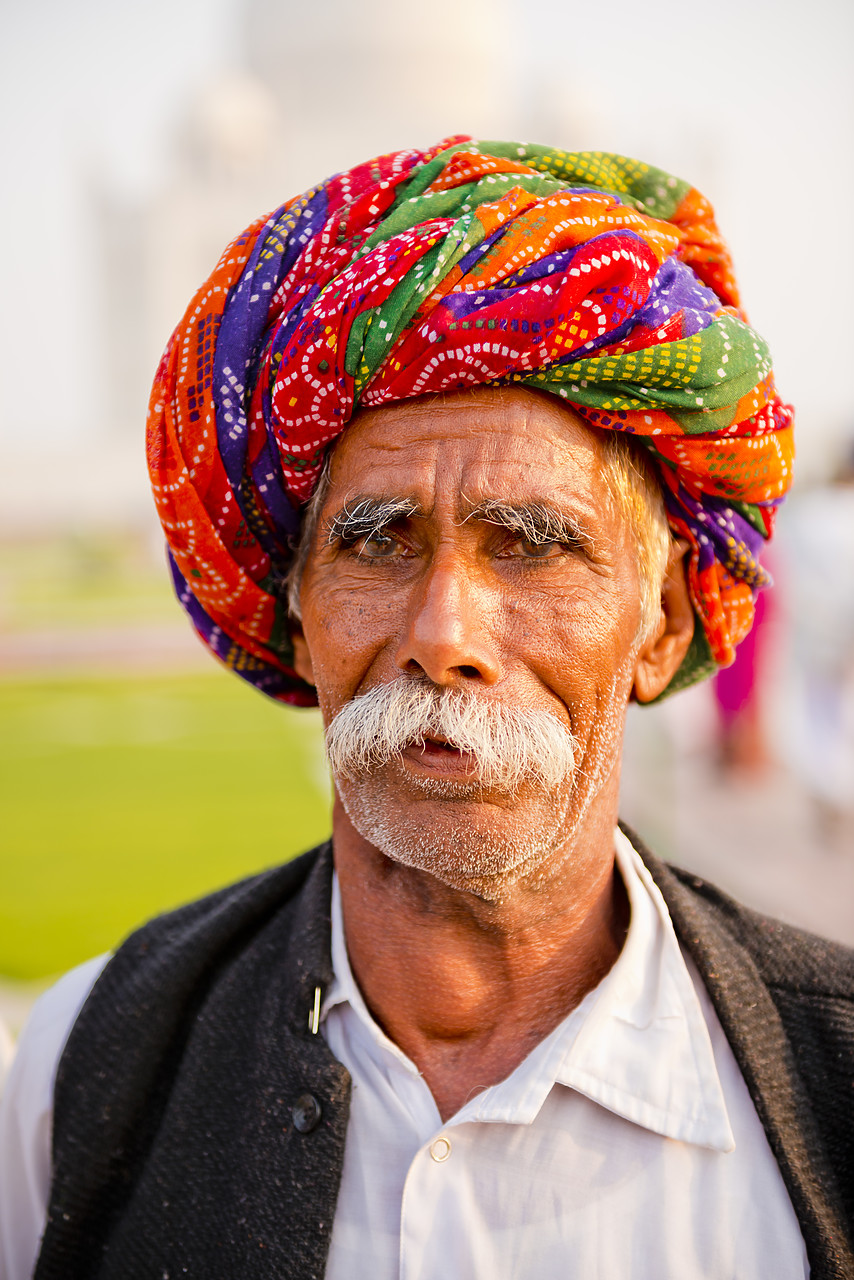 #130166-1 - Indian Man in Turban, Agra, Uttar Pradesh, India