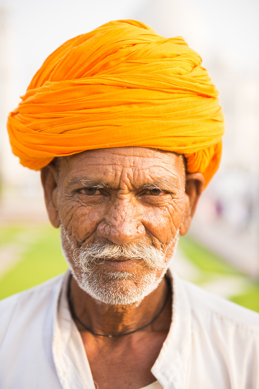 #130167-1 - Indian Man in Turban, Agra, Uttar Pradesh, India