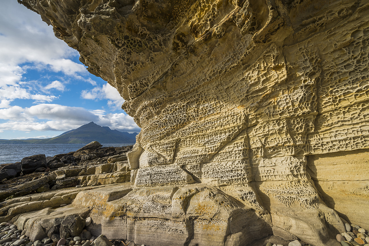 #130281-1 - Weathered Cliffs & The Cuillins, Elgol, Isle of Skye, Scotland