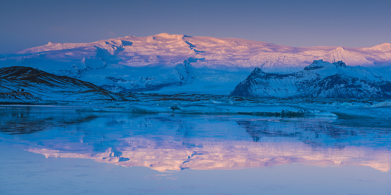 #140042-1 - Dawn Light on Jokulsarlon Iceberg Lagoon, Iceland