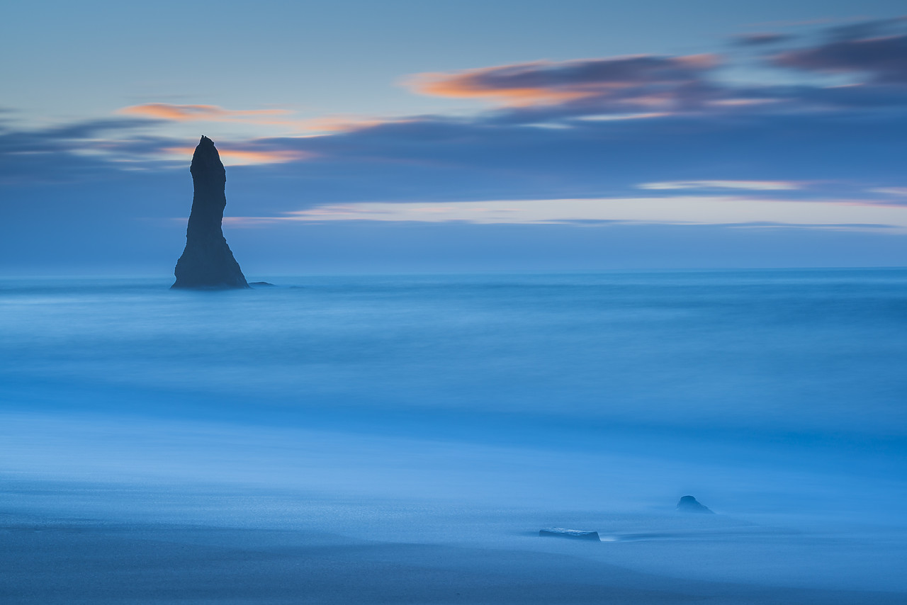 #140048-1 - Sea Stack, Reynisdrangar, Iceland