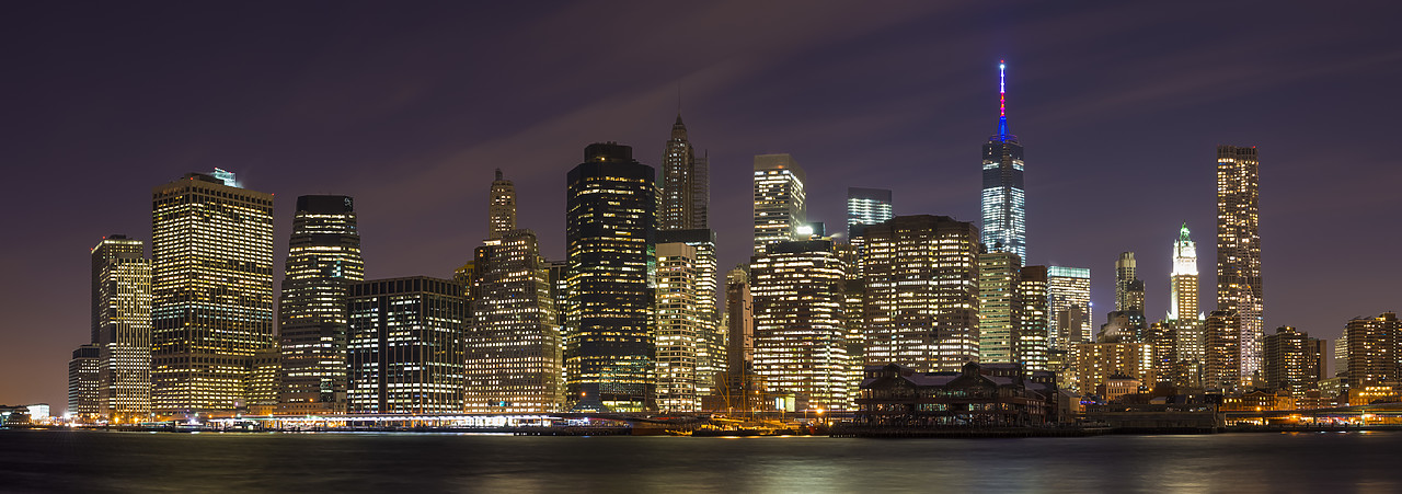 #140071-1 - Manhattan Skyline at Night, New York, NY, USA