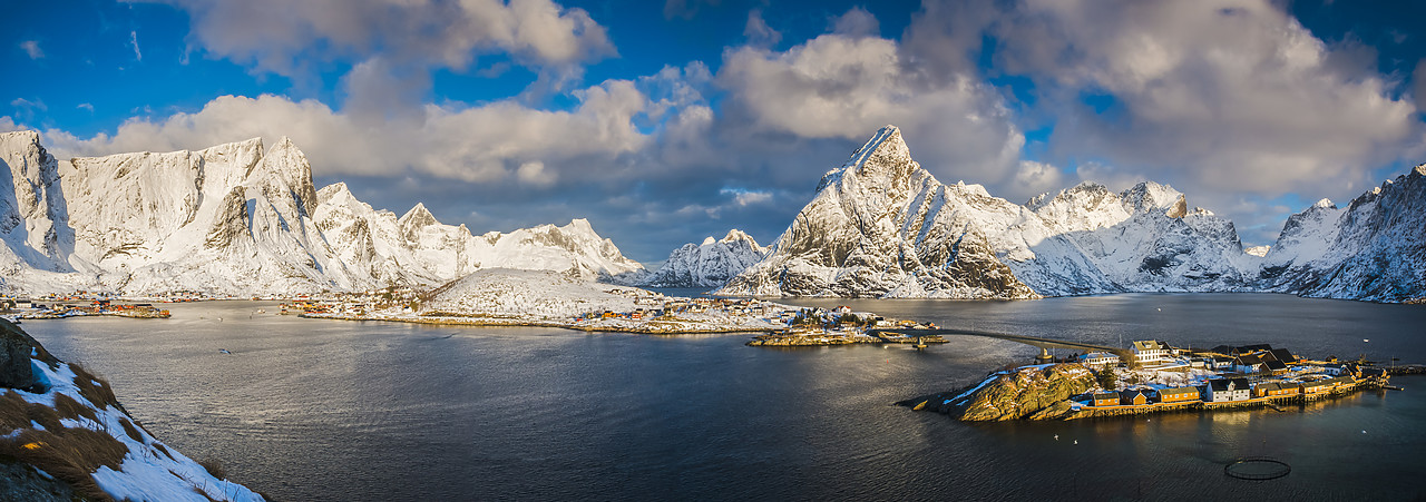 #140081-1 - View over Sakrisoy & Reine, Lofoten Islands, Norway