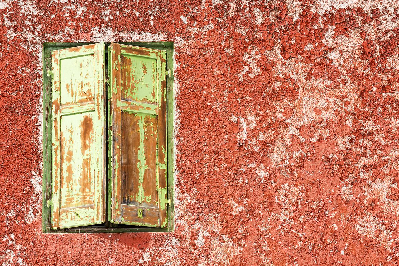 #140399-1 - Weathered Window, South Tyrol, Italy