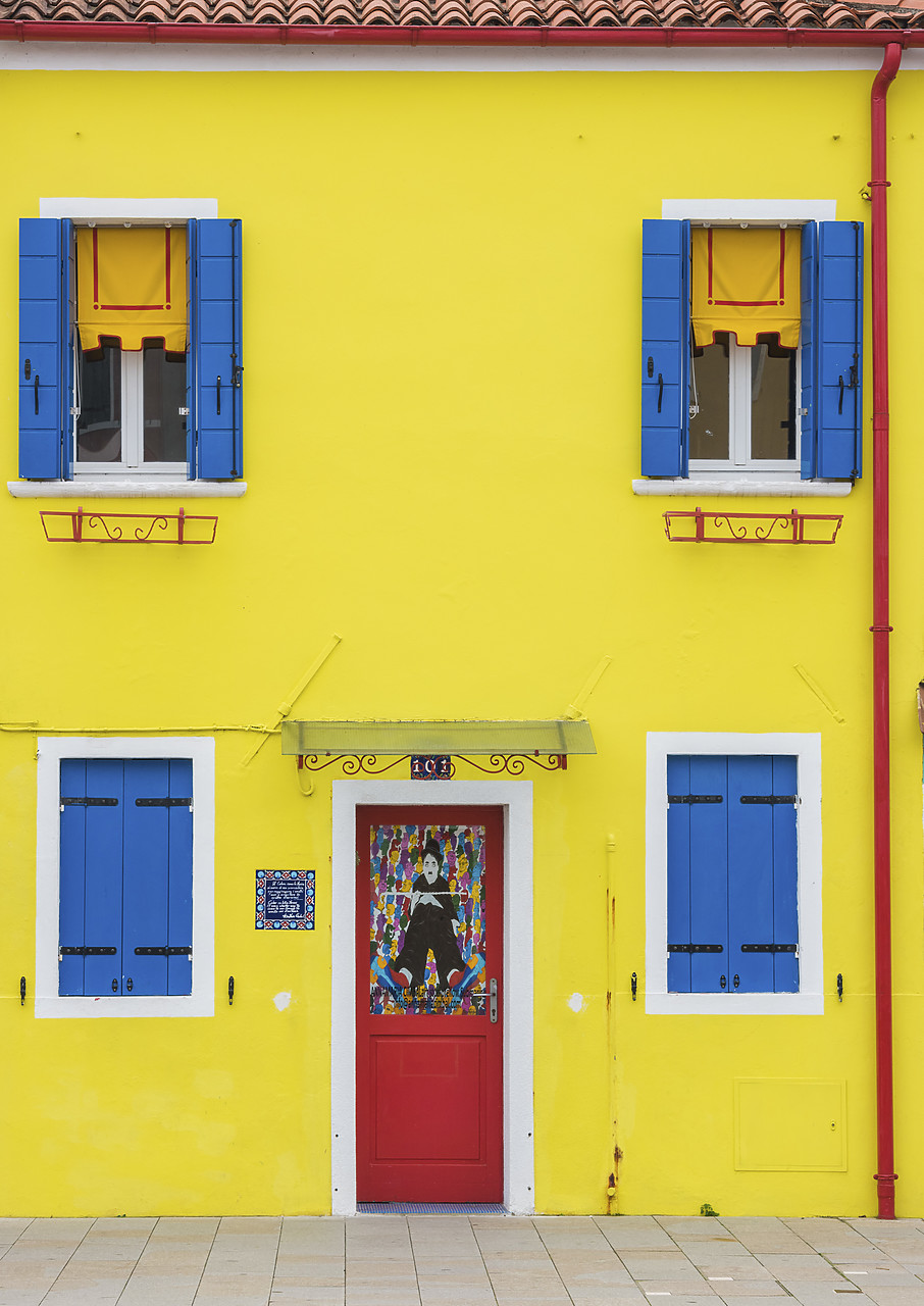#140434-1 - Colourful Building, Burano, Venice, Italy