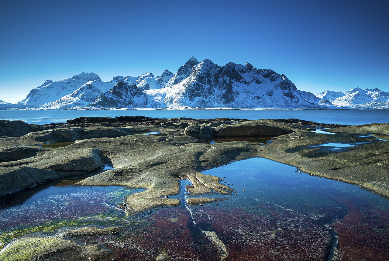 #150133-1 - Flakstad, Lofoten Islands, Norway