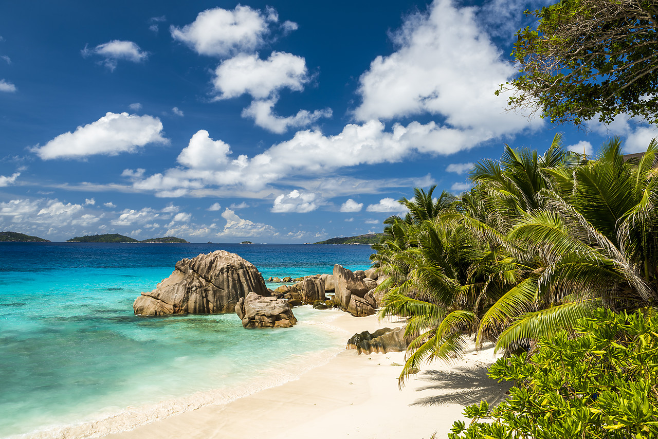 #150252-1 - Anse Patate Beach, La Digue, Seychelles