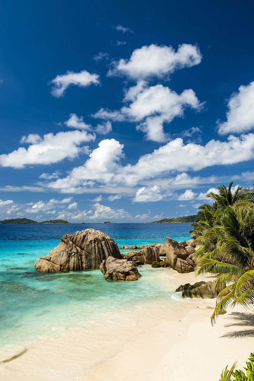 #150253-2 - Anse Patate Beach, La Digue, Seychelles