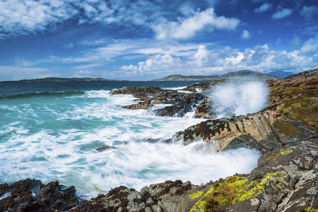 #150375-1 - Crashing Wave, Isle of Harris, Outer Hebrides, Scotland