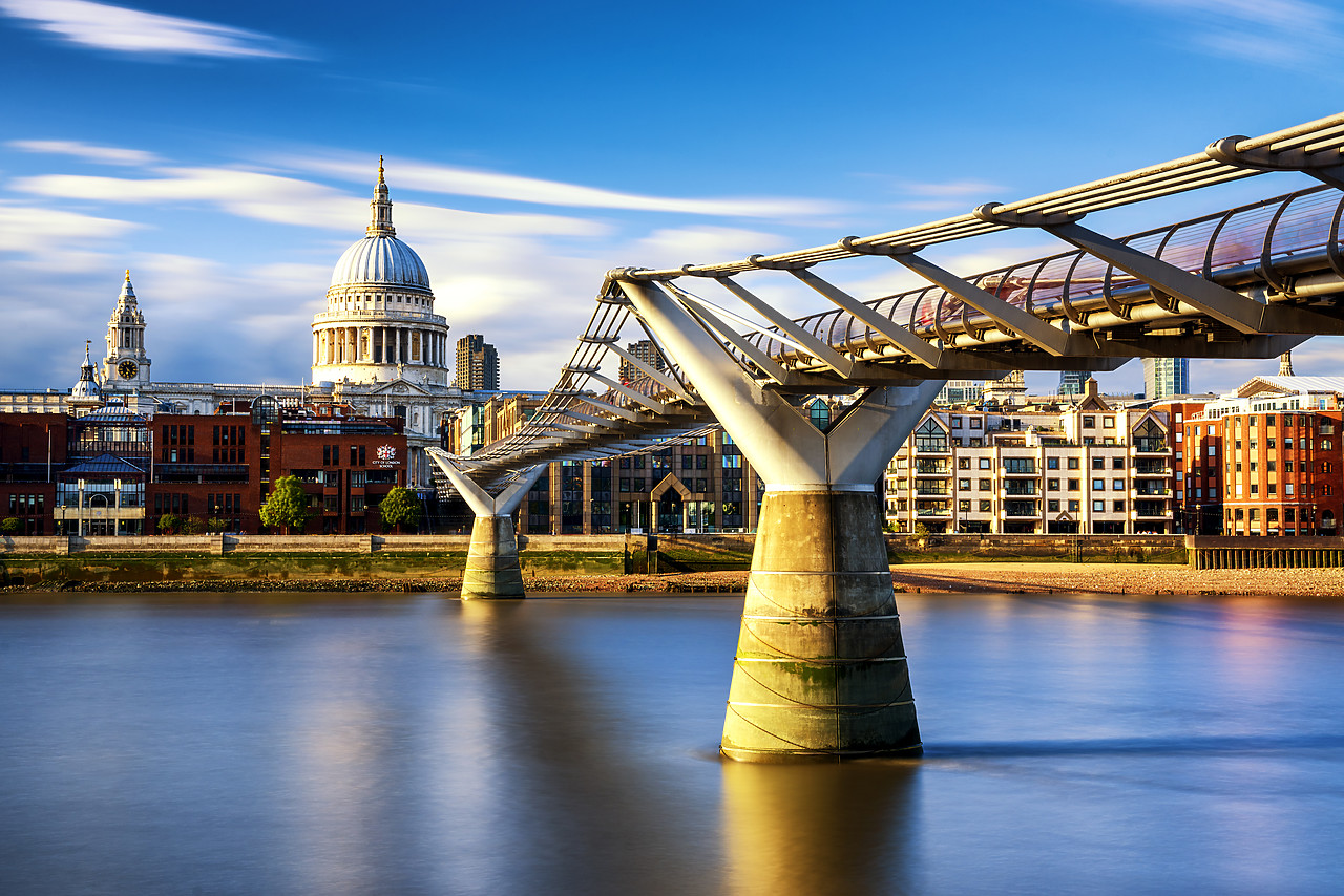 #150392-1 - St. Paul's Cathedral & Millennium Bridge, London, England