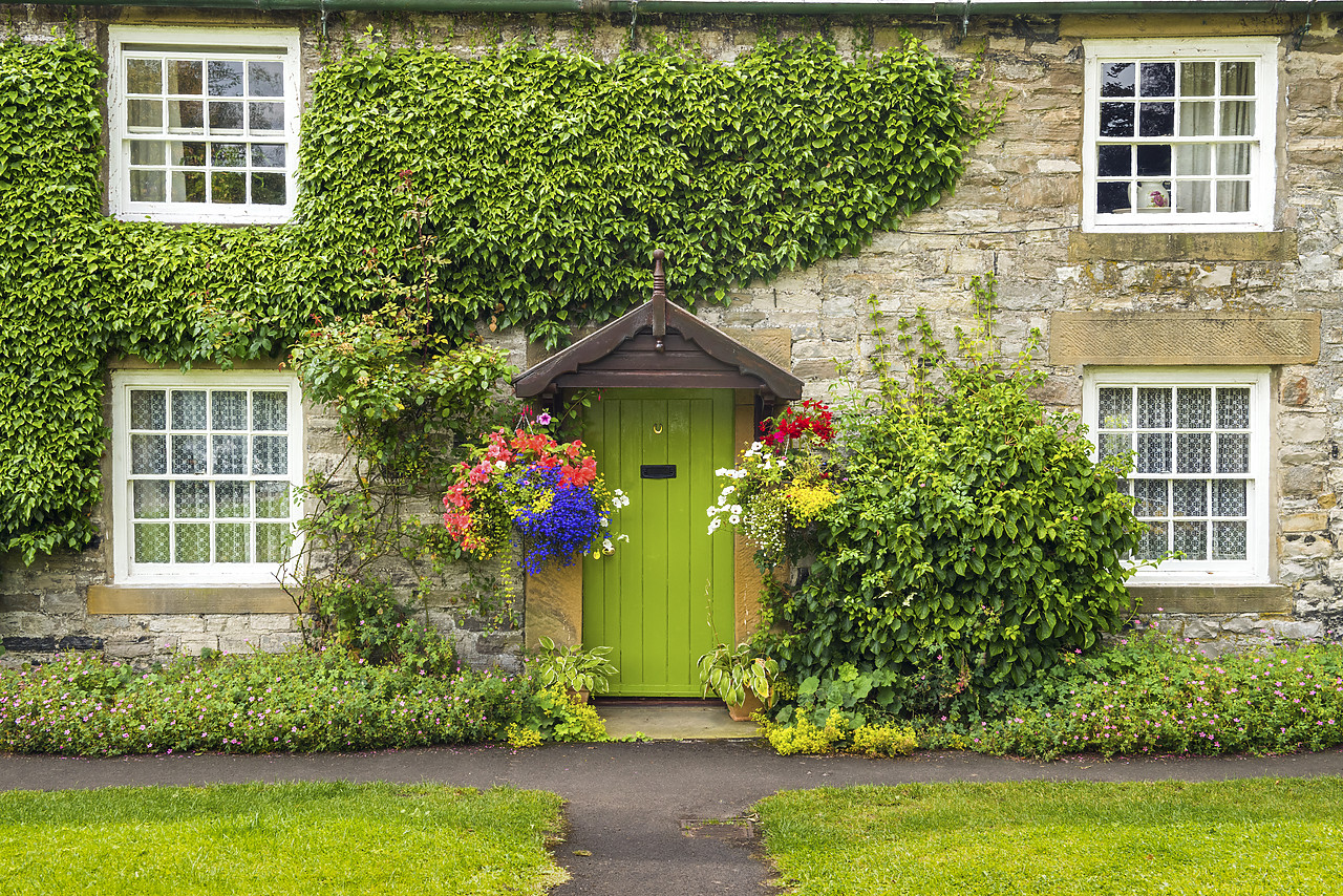 #150396-1 - Cottage at Ashford in the Water, Peak District National Park, Derbyshire, England