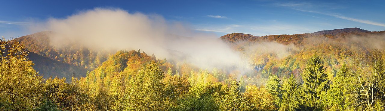 #150491-1 - Autumn Mist, Plitvice National Park, Croatia
