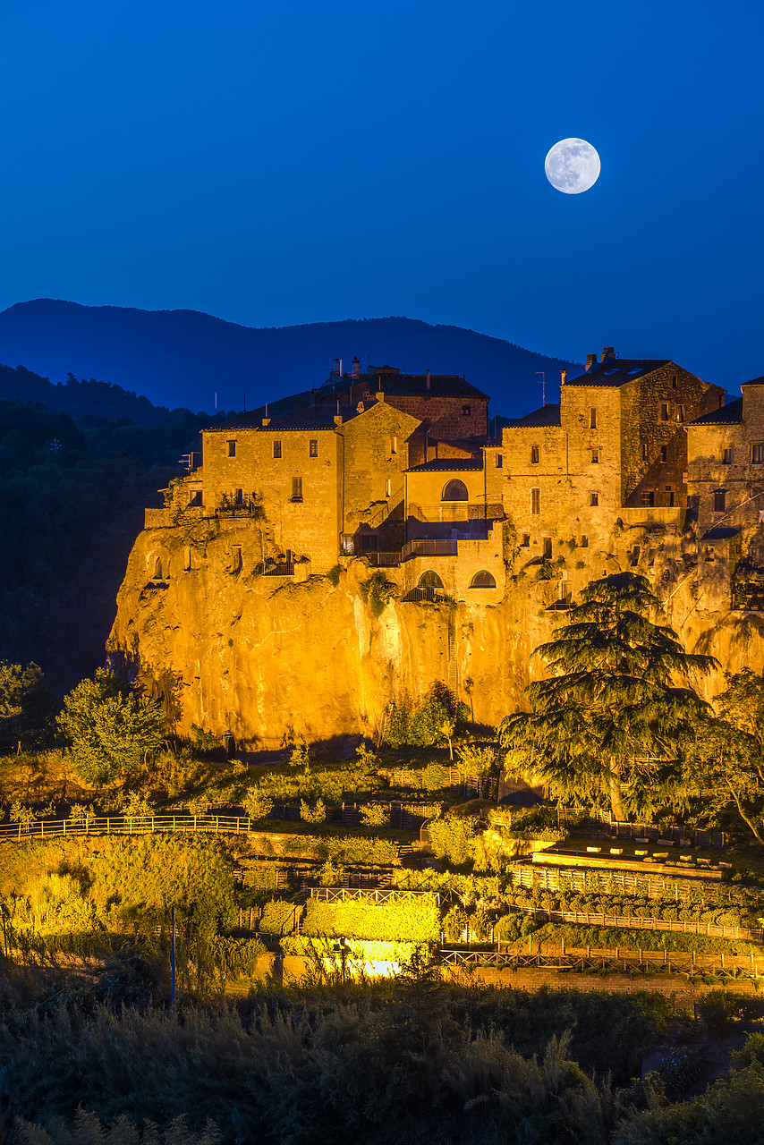 #160020-1 - Full Moon over Pitigliano, Tuscany, Italy