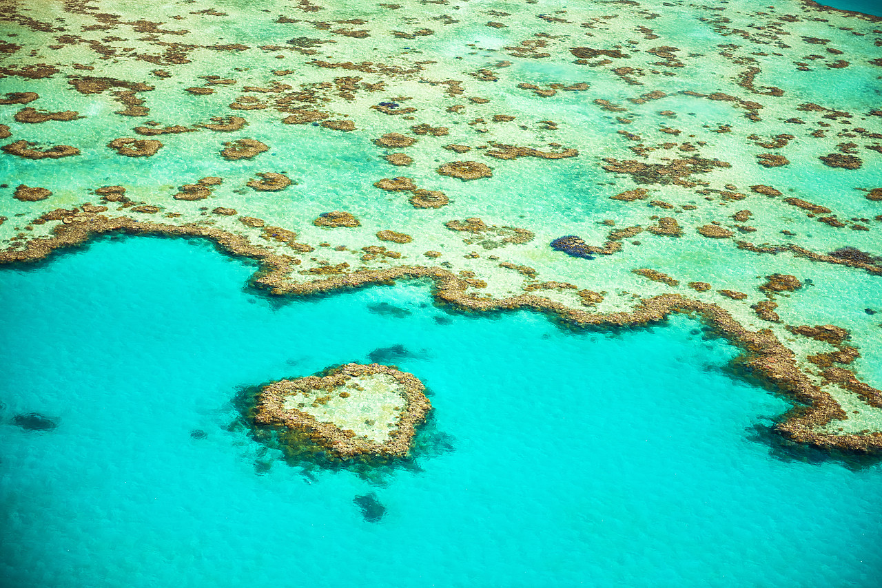 #160111-1 - Heart Reef, Great Barrier Reef, Queensland, Australia