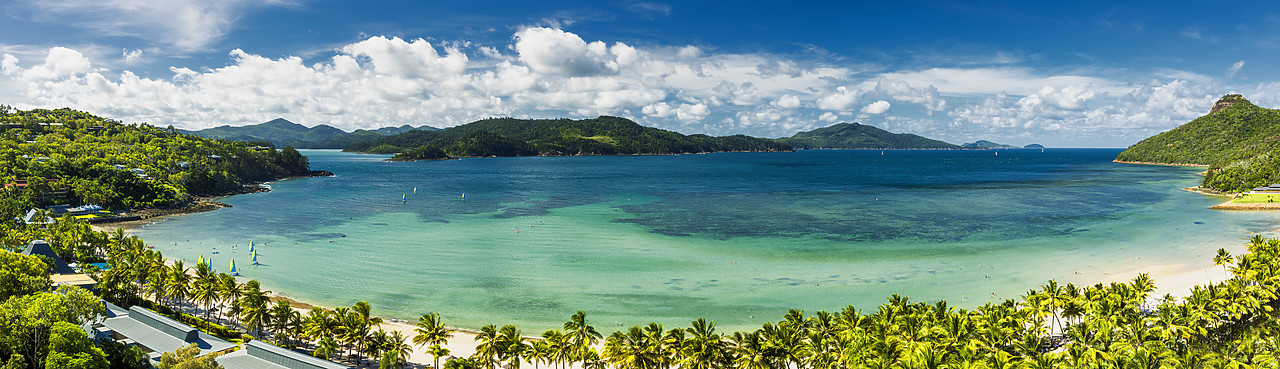 #160141-1 - Hamilton Island Reef, Whitsunday Islands, Queensland, Australia