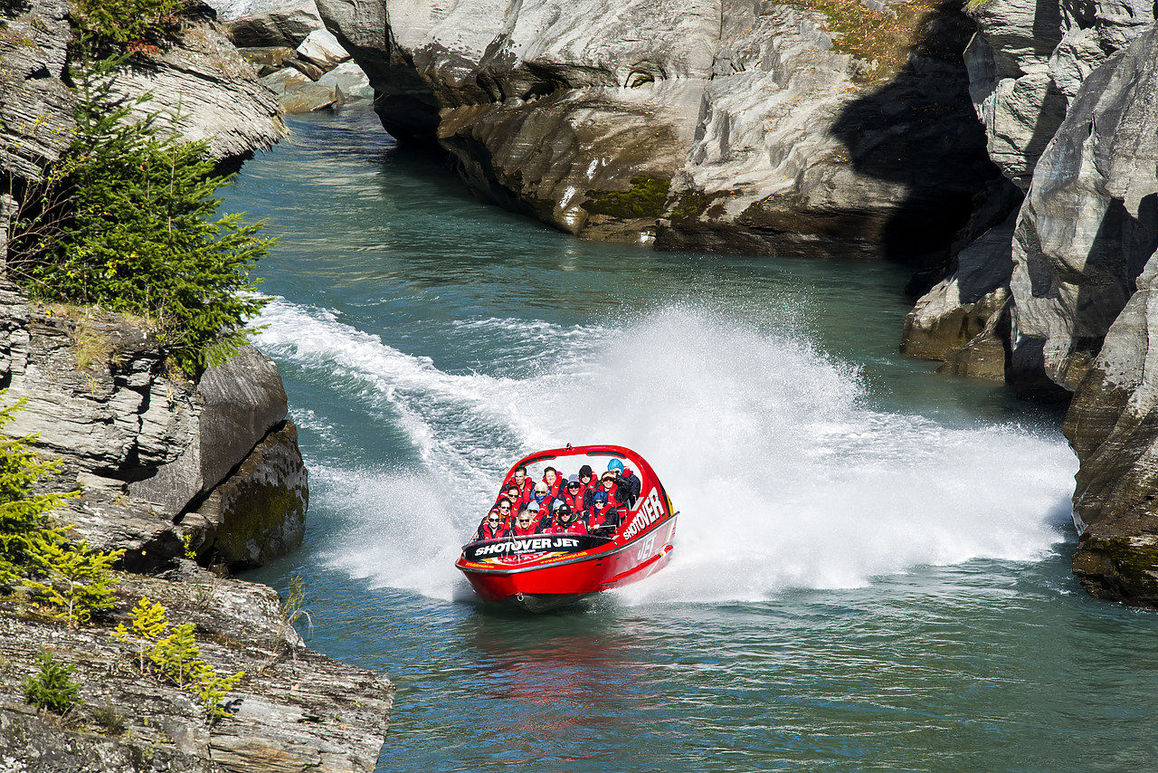 #160190-1 - Shotover Gorge Jet Boat, New Zealand