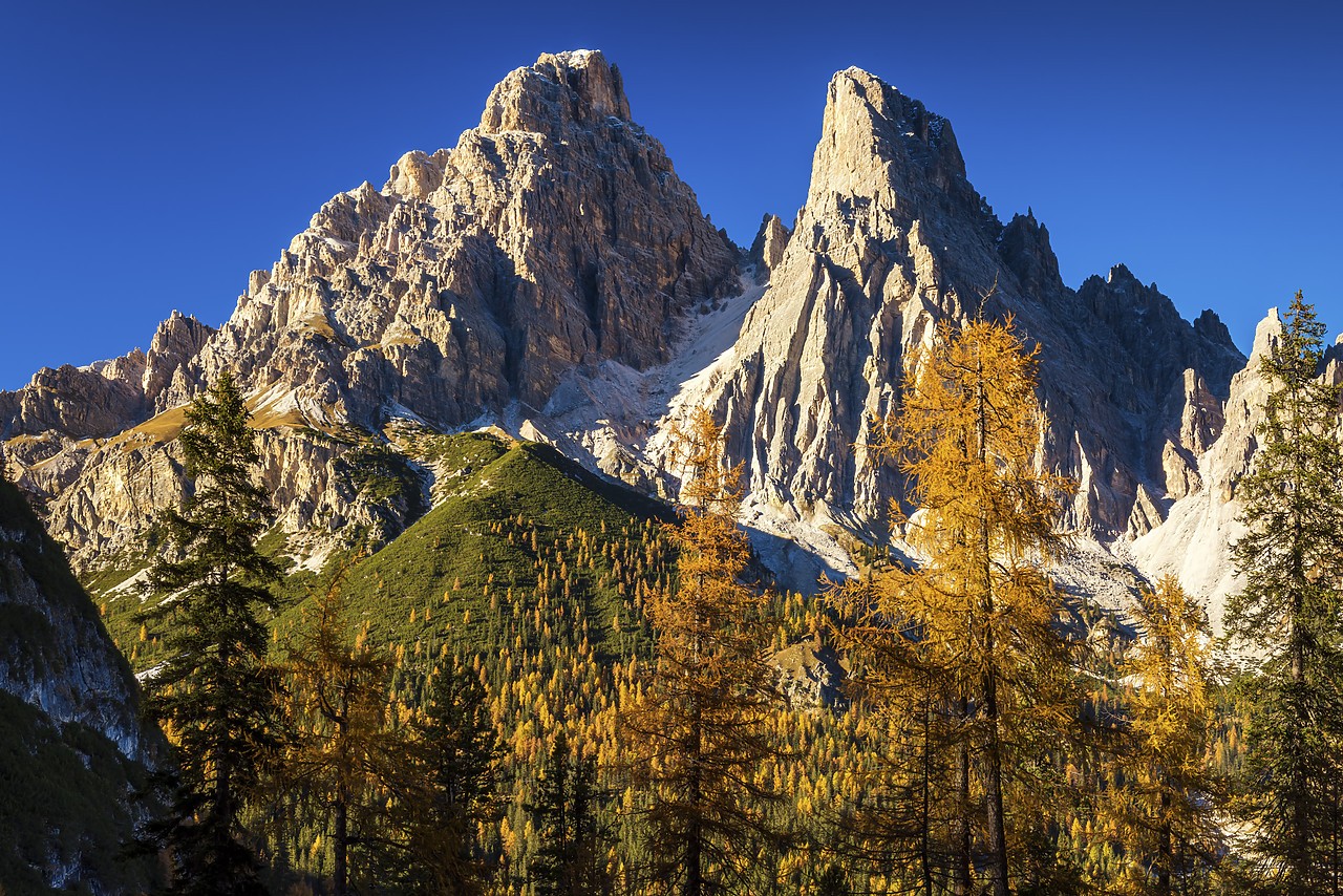 #160414-1 - Tre Croci in Autumn, Dolomites, Veneto, Italy