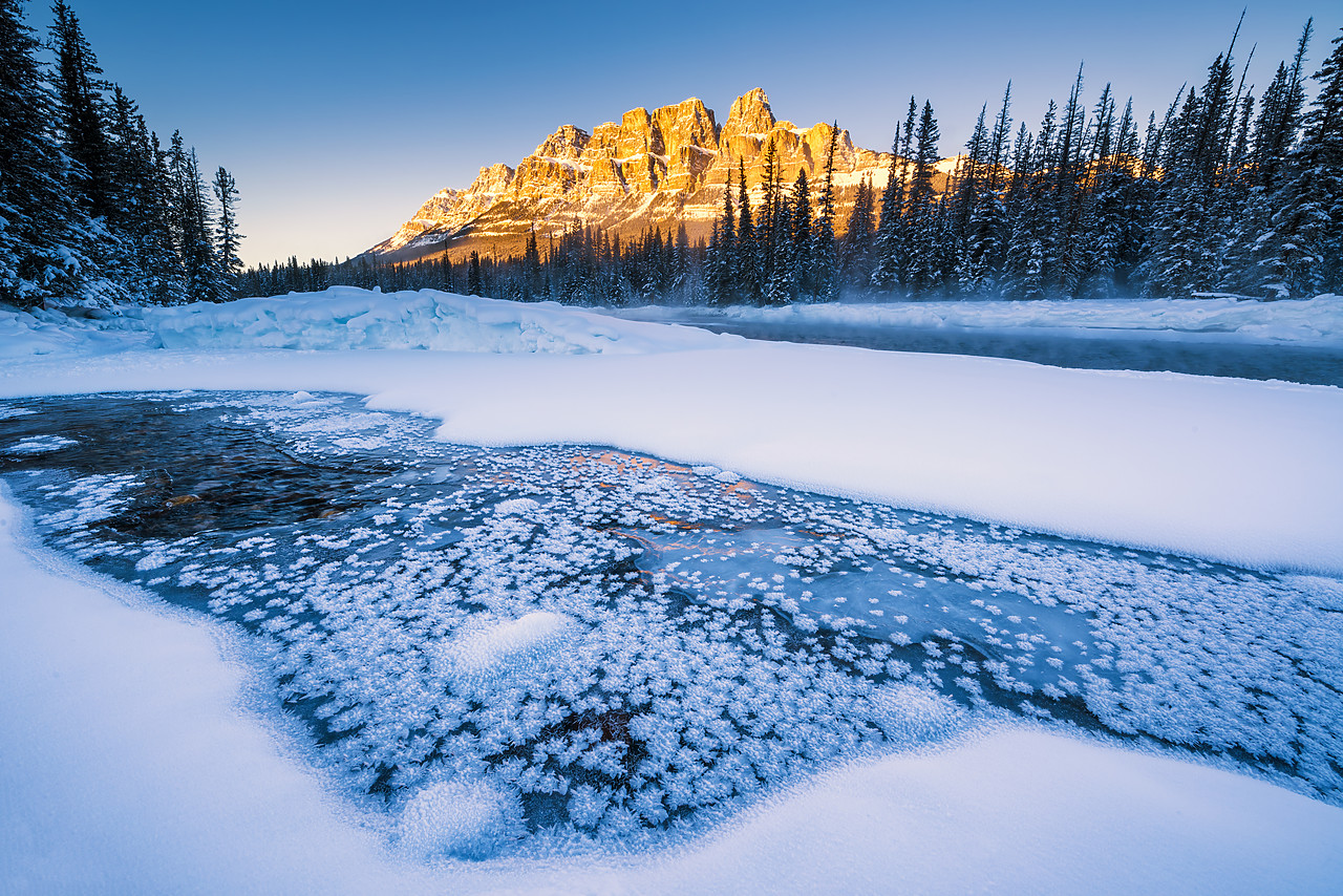 #170000-1 - Castle Mountain in Winter, Banff National Park, Alberta, Canada