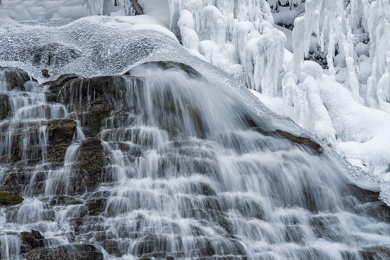 #170044-1 - Fan Falls in Winter, Jasper National Park, Alberta, Canada