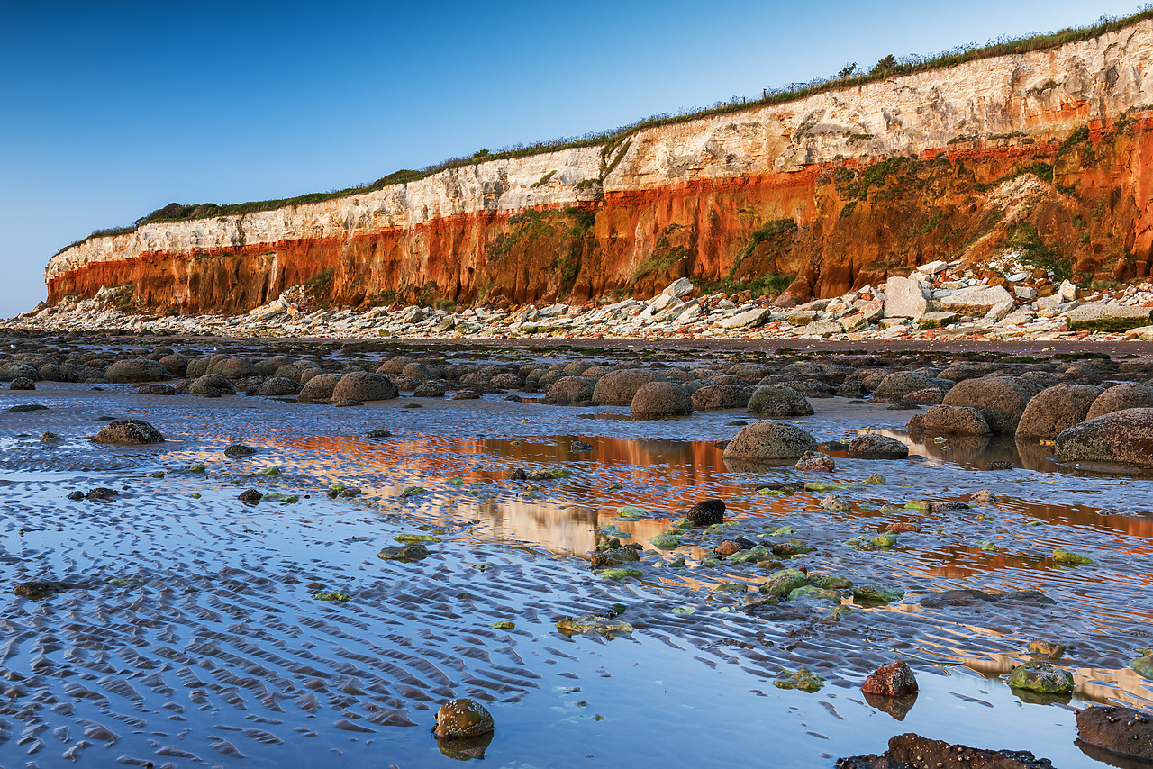 #170427-1 - Hunstanton Cliffs, Norfolk, England