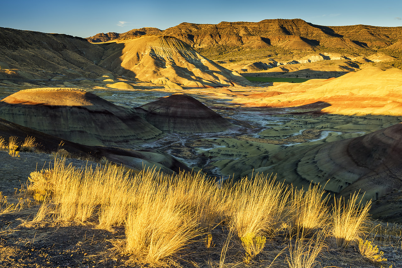 #170518-1 - The Painted Hills,  John Day Fossil Beds National Monument, Oregon, USA