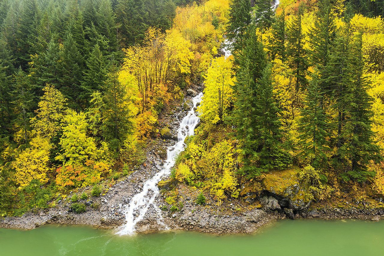 #170600-1 - Gorge Lake Waterfall in Autumn, North Cascades National Park, Washington, USA