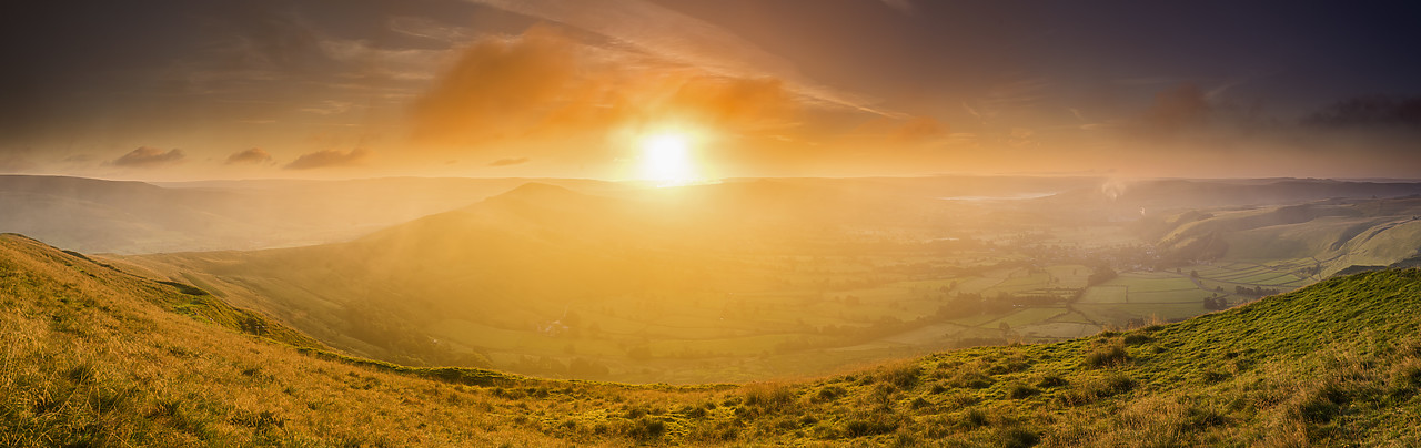 #170625-1 - View from Mam Tor over Hope Valley at Sunrise, Peak District National Park, Derbyshire, England
