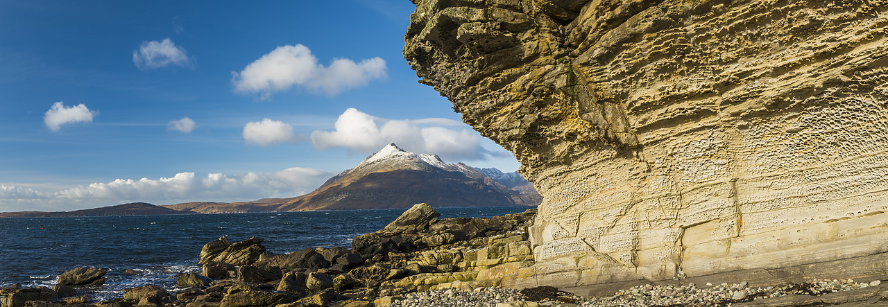 #170725-1 - Eroded Cliff at Elgol, Isle of Skye, Highland Region, Scotland