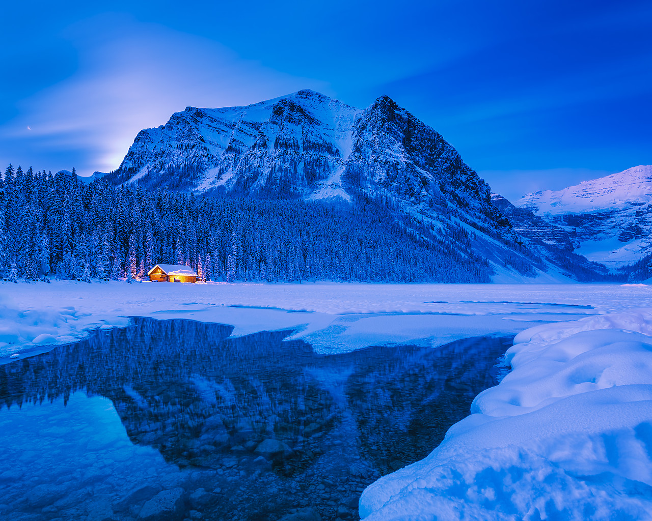 #180031-1 - Twilight at Lake Louise, Banff National Park, Aberta, Canada