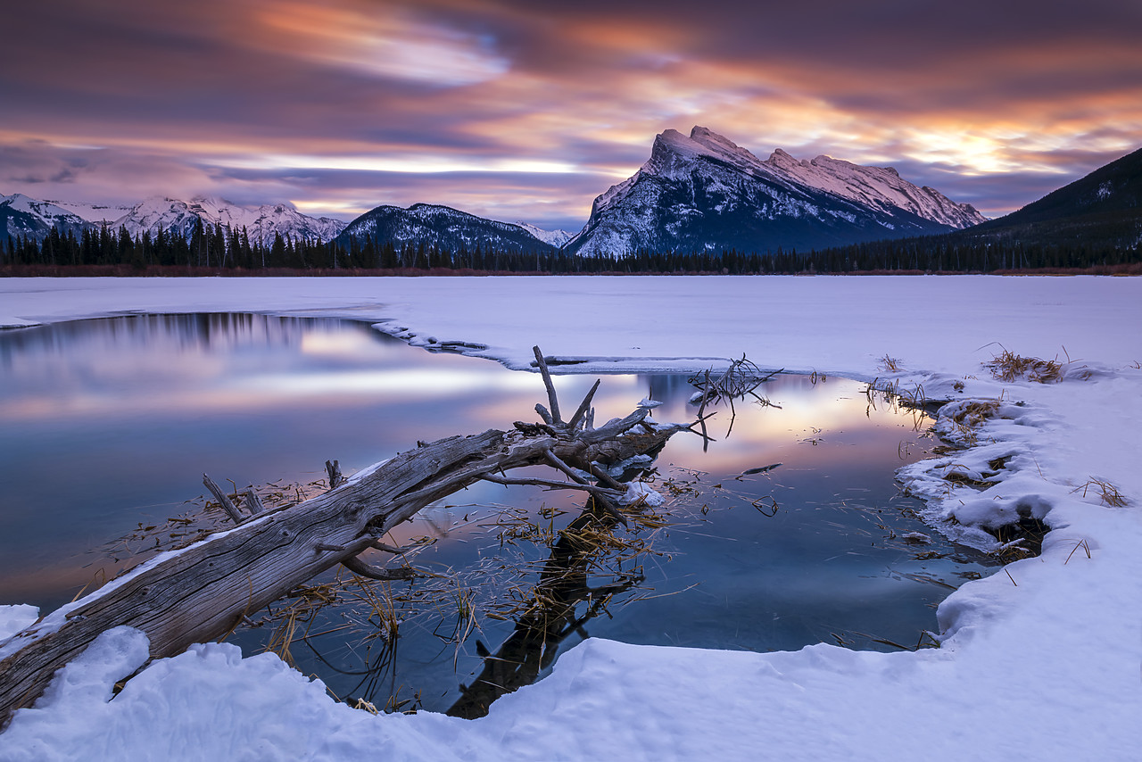 #180042-1 - Vermillion Lake at Sunrise in Winter, Banff National Park, Aberta, Canada